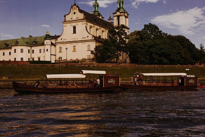 1 Hour Traditional Gondola Sightseeing Vistula River Cruise - Key points before you book