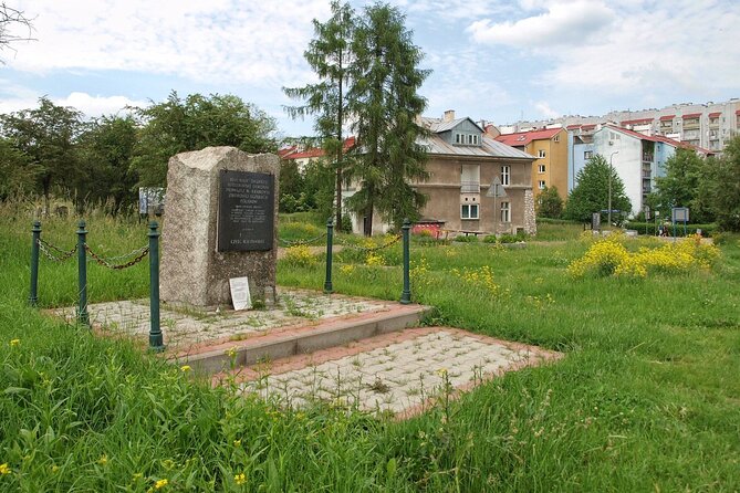 2-Hour Guided Tour in Kraków-Płaszów Concentration Camp - Seeing the Schindler’s List connection
