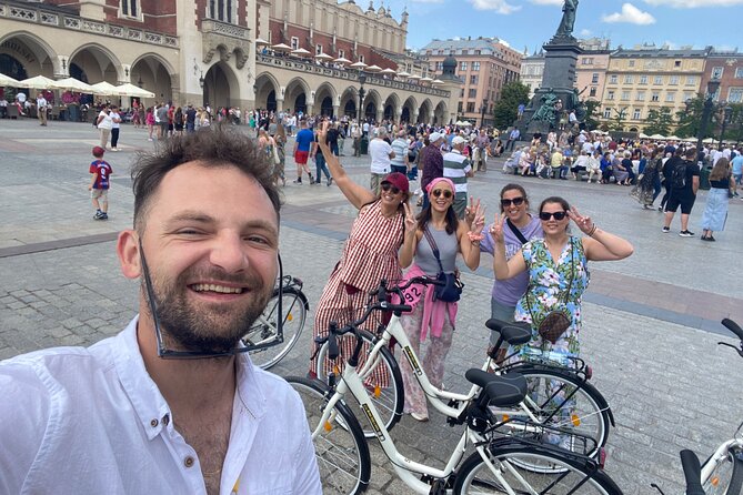 3-Hour Guided Bike Tour Highlighting Krakow - Meeting the Wawel Dragon