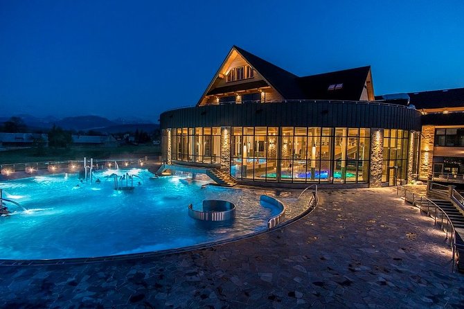 3-Hour Novice Ski Adventure & Relaxing Zakopane or Baths Combo - Chocholów Thermal Baths after the snow