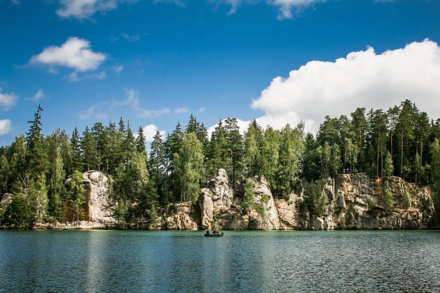 Adršpach: The Chronicles of Narnia Tour with Guide - Lunch in a local tavern