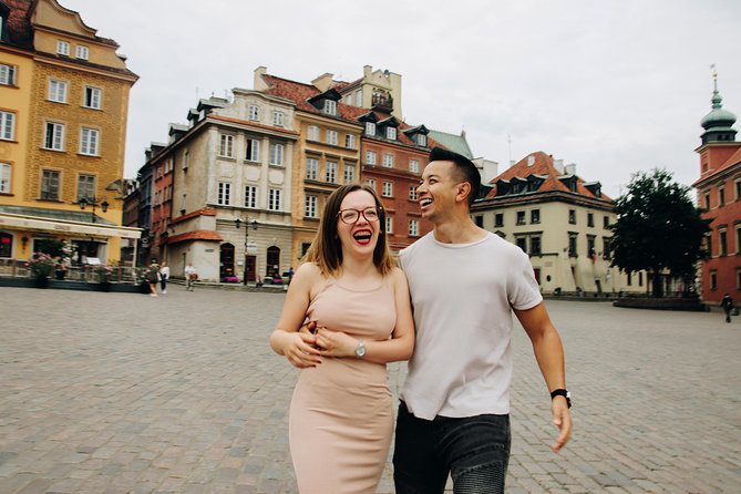 Amazing photo walk through the Old town of Warsaw - Exploring Old Town streets in one hour