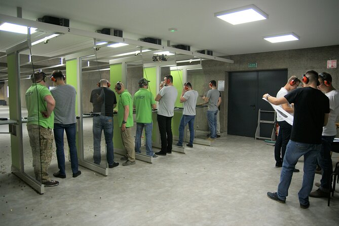 Amazing shooting experience at the best Indoor Shooting Range Warsaw - Quick facts about the U27 shooting session