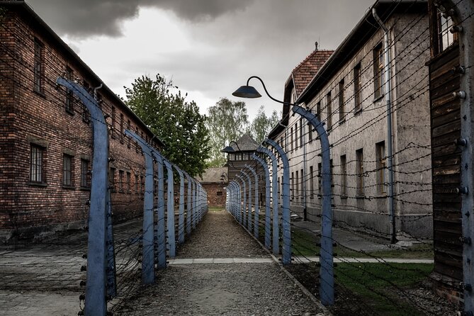 Auschwitz and Wieliczka Salt Mine One Day Tour from Krakow - The road to Wieliczka Salt Mine