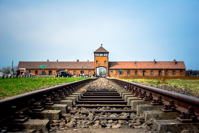 Auschwitz Birkenau and Wieliczka Salt Mine Guided Full Day Tour - Why combine Auschwitz and Wieliczka in one day?