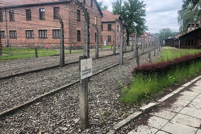 Auschwitz Birkenau Guided Tour/Skip The Line/PickUp/Guide ENG - Walking, clothing, and what to carry