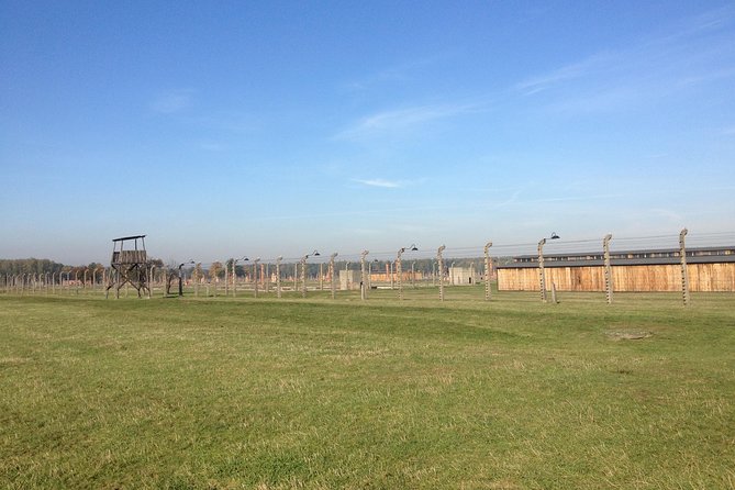 Auschwitz-Birkenau Museum and Memorial Guided Tour from Krakow - The guides make the difference