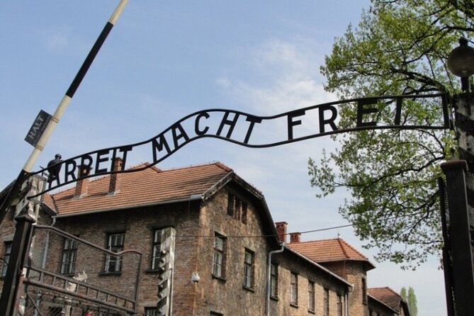 Auschwitz Birkenau Round Transfer, Private Driver from Krakow - Leaving Krakow with Chris or Piotr
