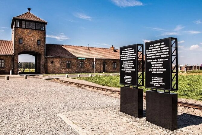 Auschwitz-Birkenau & Salt Mine Day tour - Key points to know before booking