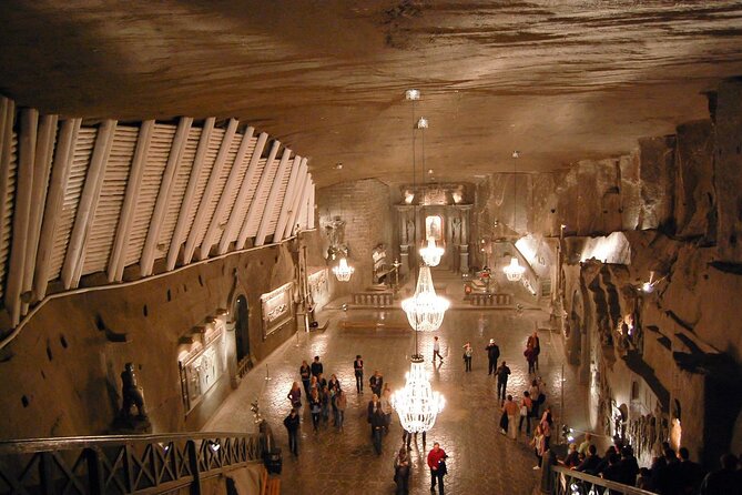 Auschwitz-Birkenau & Salt Mine Day tour - Transport and drop-off are useful, with limits