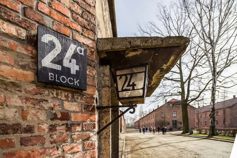 Auschwitz-Birkenau Skip-the-Line Guided Tour - Auschwitz I, about two hours behind the gate