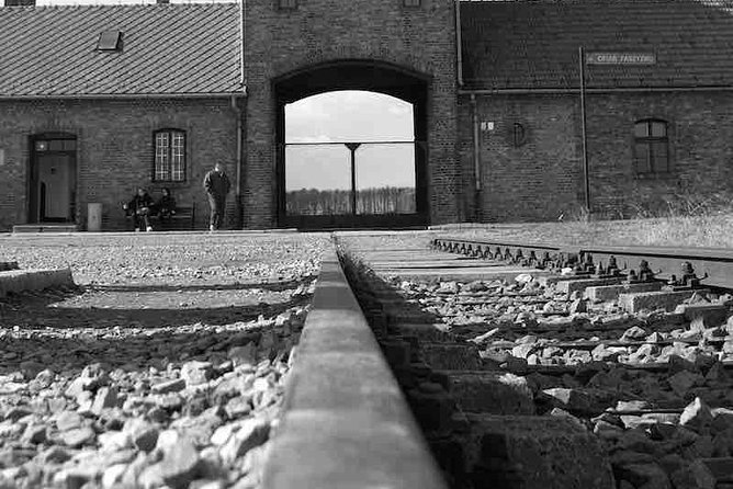 Auschwitz Birkenau Tour from Krakow: Private Transfer + Ticket - Practical Tips for a More Meaningful Day
