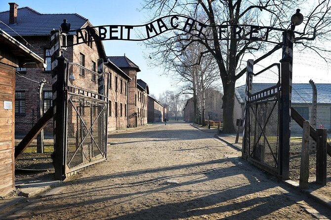 Auschwitz Birkenau Tour from Krakow with guidebook Self-Guided - Why this Auschwitz trip works for independent visitors