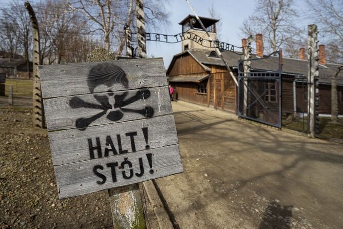 Auschwitz Birkenau Tour with Pickup and Lunch - Why this Krakow to Auschwitz tour makes sense