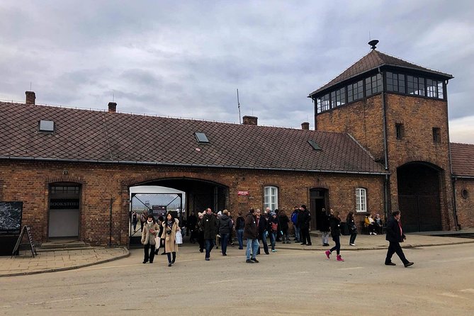 Auschwitz Birkenau Tour with Private Transport from Kraków - Auschwitz I: the main exhibitions