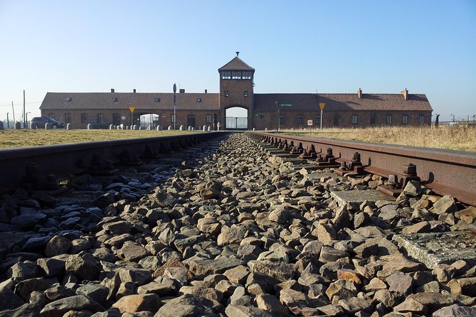 Auschwitz-Birkenau Tour with Transfer - Pickup across Krakow and the long morning transfer