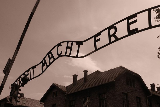 Auschwitz Small Group Tour from Warsaw with Lunch - Small-group transport, shared museum visit