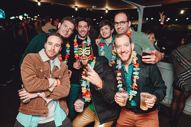 Boat Party in Wroclaw with Unlimited Drinks - Two hours of music and drinks on the Odra River