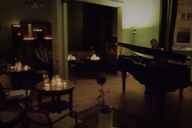 CHOPIN - Painted by Candlelights with Wine: Warsaw Concert - How the painting and photographs fit the concert