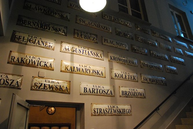 City Pass with almost 40 Museums and Attractions - Art houses and modern Polish culture