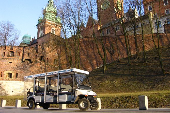 City Tour by electric car- Krakow - A fast, comfortable way to get your Krakow bearings