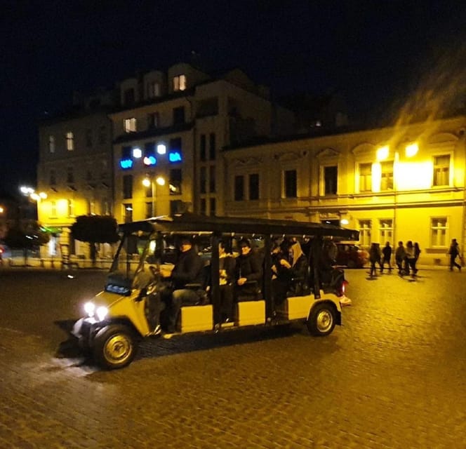 City Tour Cracow , golf car . Private full tour !! - The guide, audio narration, and language choices