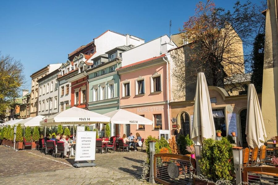 Cracow: Kazimierz Jewish Quarter Walking Tour - The link between Judaism and Christianity