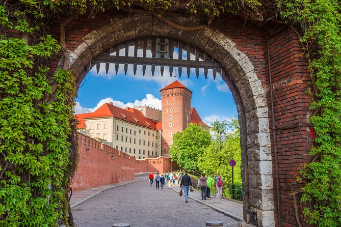 Czartoryski Palace Museum Tickets and Krakow Old Town Tour - Inside the Czartoryski Museum