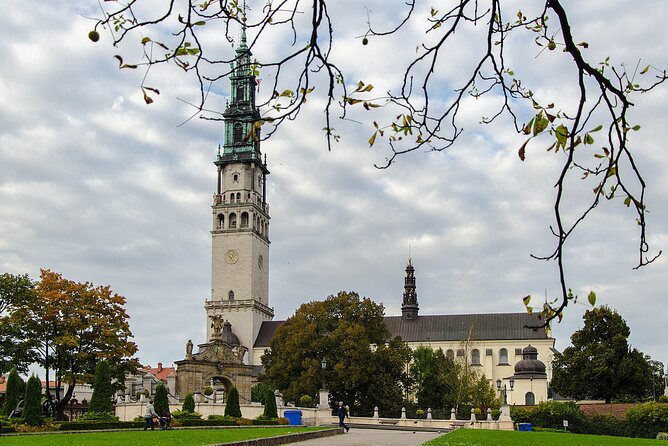 Częstochowa Black Madonna and Lagiewniki Tour from Krakow - Starting from Krakow at 9:00 a.m.