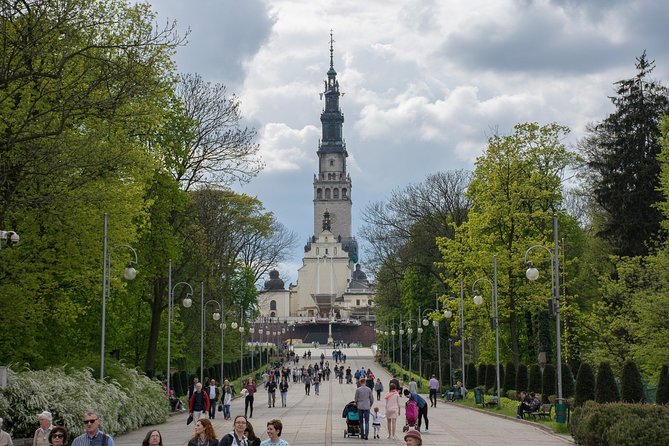 CZĘSTOCHOWA - BLACK MADONNA Monastery, PRIVATE tour from Kraków - The Basilica and the monastery’s grand interiors