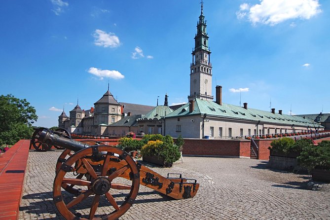 Czestochowa Black Madonna Private Day Tour from Krakow - The Treasury, Museum, and Knight’s Hall