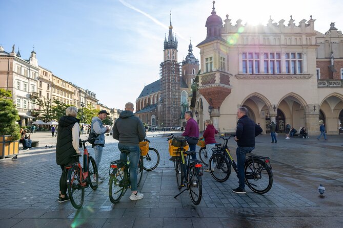 Discover Kraków by Bike with a Dutch guide - Rynek Główny: Kraków’s grand opening scene