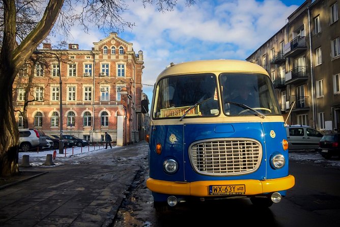 Discover the Dark Side of Warsaw in Praga District by Retro Bus - E.Wedel and the best-tasting history lesson
