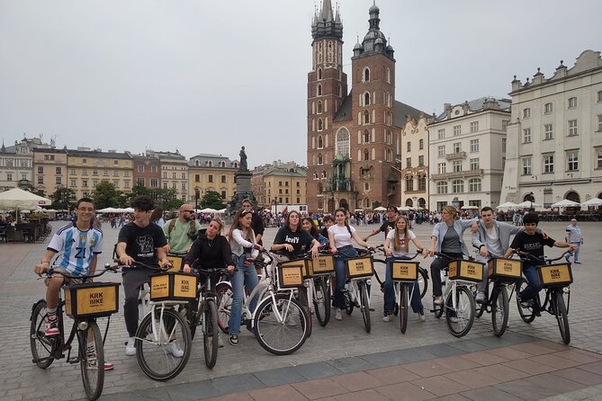 Discover the Jewish Quarter with a Bike Tour - Key points to know before you ride