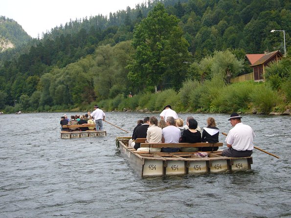 Dunajec River Gorge from Krakow - The one-hour stop in Szczawnica