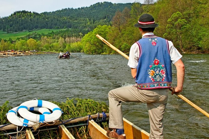 Dunajec River rafting, regular small group tour from Krakow - Szczawnica gives the day a useful pause