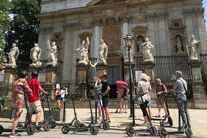 Electric Scooter Rental Krakow 12 Hours - Getting familiar with the Xiaomi M365