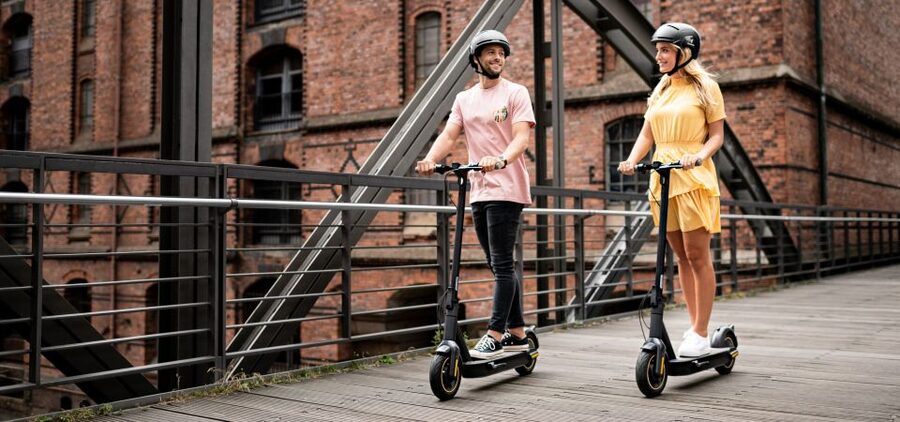 Electric Scooter Tour: Full Tour - 3-Hours of Magic! - Downtown brings Warsaw into the present
