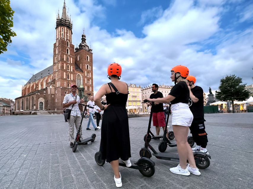 Electric Scooter Tour: Jewish Quarter - 2-Hours of Magic! - Along the Vistula Boulevards