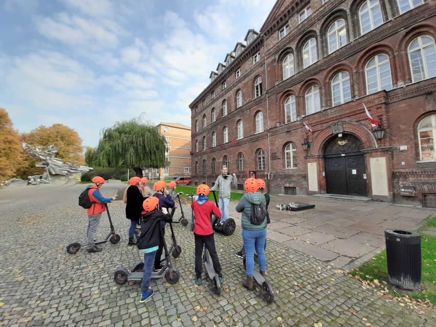 Electric Scooter Tour: Jewish Quarter - 2-Hours of Magic! - The old Jewish cemetery and the closing ride