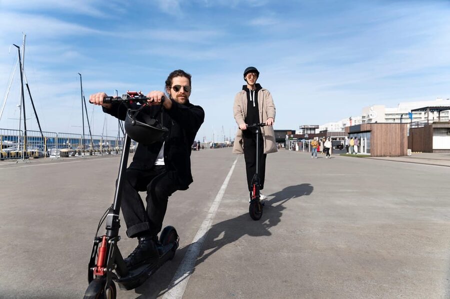 Electric Scooter Tour: Old Town Gdańsk - 1,5-Hour of Magic! - Gdańsk history with a local voice