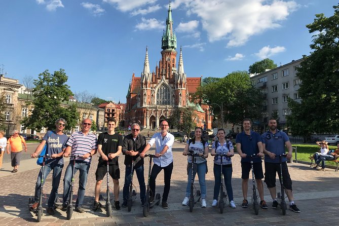 Electric Scooter Tours Kraków - Starting at Librowszczyzna 4 with a scooter lesson