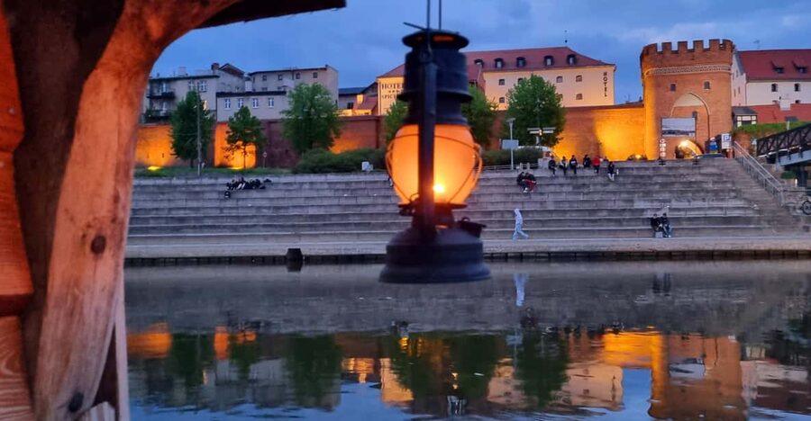 Evening Cruises in Toruń - The changing evening panorama