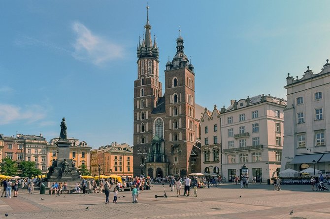 Explore Cracow in 60 minutes with a Local - A fast introduction to Krakow’s historic center