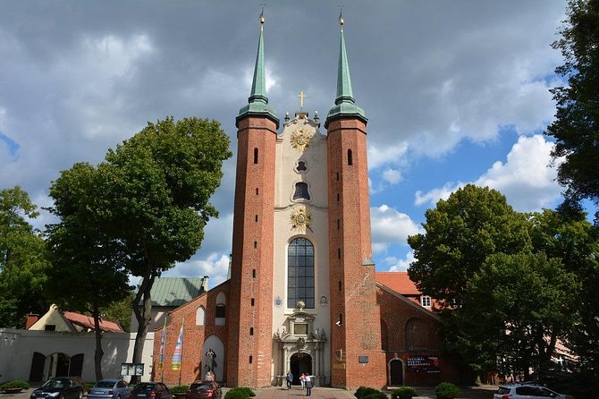 Explore Gdańsk: 6-Hour Private Guided Tour of Key Highlights - Who should book this experience?