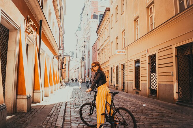 Explore the Instaworthy Spots of Poznan with a Local - Why this short Poznan walk can be useful