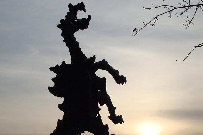 Family Tour of Krakow Old Town with Sweets Factory & Cruise - Key points to know before booking
