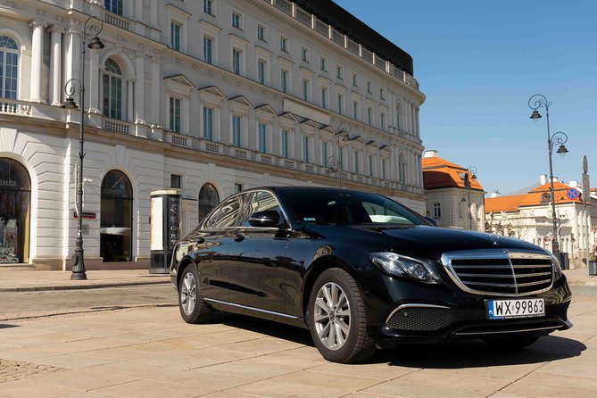 First class Warsaw Airport Transfer (WAW) - What the drivers add to the experience