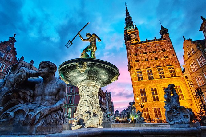 First Time in Gdańsk? Private Tour of Old Gdańsk’s Highlights - The Crane and Motława waterfront
