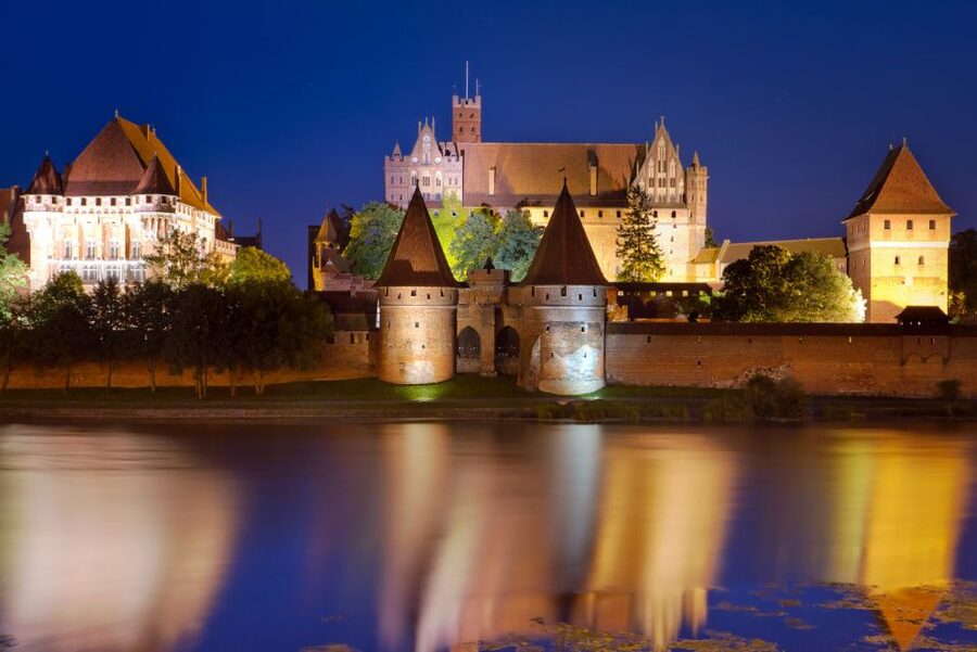 From Gdansk: Half-Day Malbork Castle Tour with Audioguide - Who will enjoy this tour most?